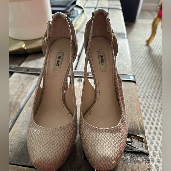 Nude snake print Guess Heels ( as new) - Picture 2 of 7